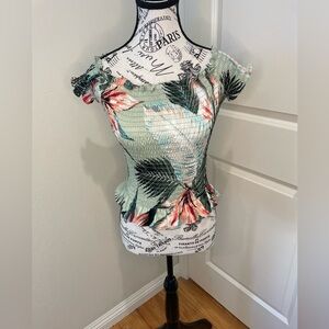 Guess Fitted off the shoulder crop top in Tropical Floral Print Size XS